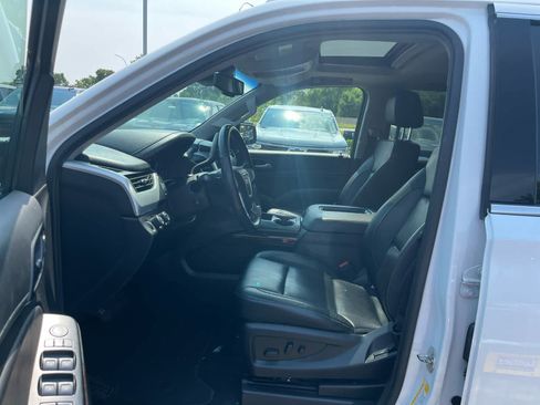 Used 2019 GMC Yukon SLT AWD/4WD image 8