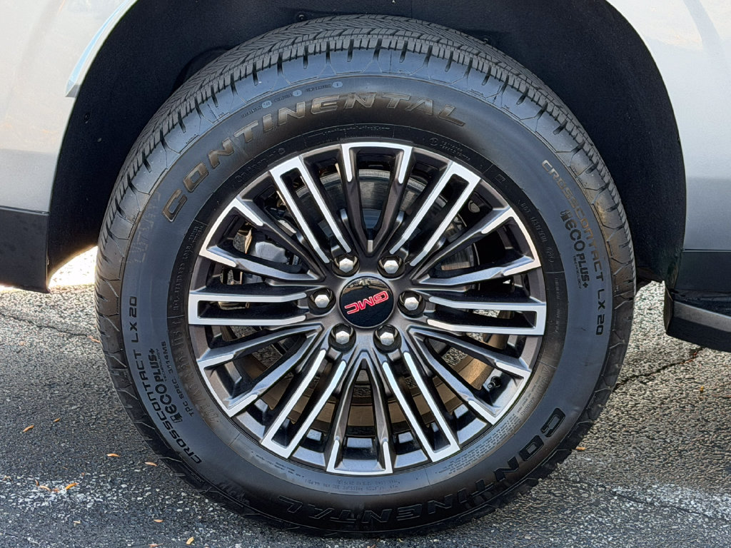 Certified 2026 GMC Yukon XL Elevation w/ Elevation Premium Package AWD/4WD image 15