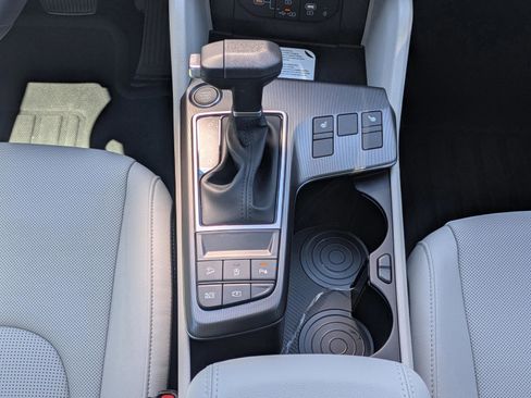 New 2026 Kia Sportage EX FWD image 16