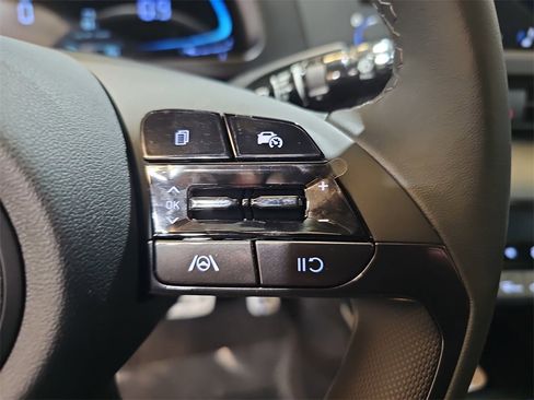 New 2026 Hyundai Elantra Sport image 17