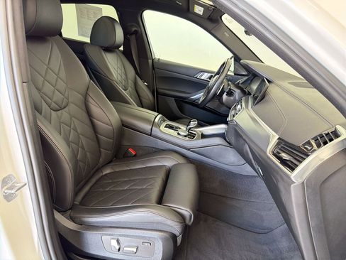Certified 2023 BMW X6 xDrive40i w/ M Sport Package AWD/4WD image 31
