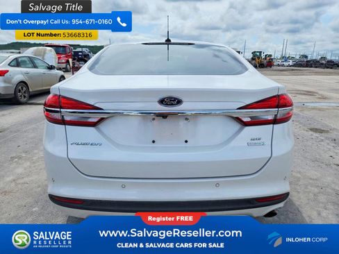 Used 2017 Ford Fusion SE w/ Fusion SE Technology Package FWD image 8