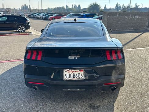 Used 2024 Ford Mustang GT image 6