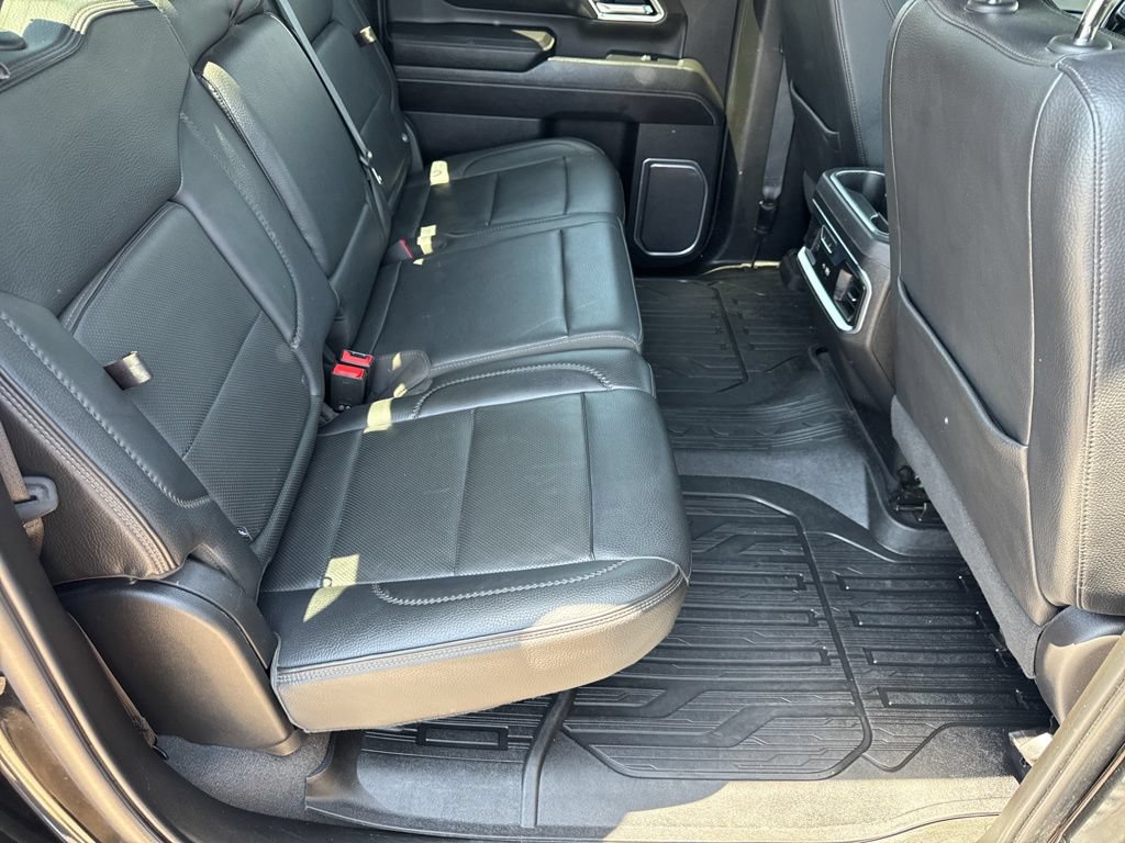 Used 2024 GMC Sierra 3500 Denali w/ Denali Reserve Package AWD/4WD image 30