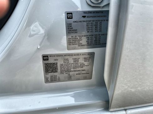 Used 2022 Chevrolet Silverado 1500 LT image 32