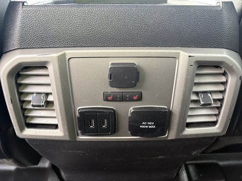 Used 2017 Ford F350 Lariat w/ Chrome Package image 36