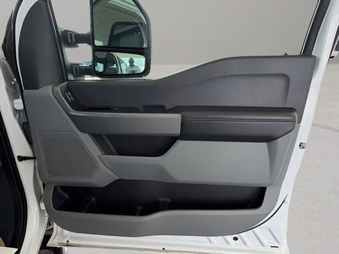 Used 2023 Ford F250 XLT AWD/4WD image 39