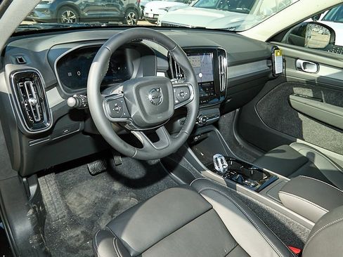 New 2026 Volvo XC40 B5 Plus w/ Climate Package image 12