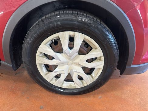 Used 2019 Toyota C-HR LE image 10