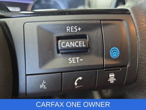 Used 2023 Nissan Rogue SV FWD image 18