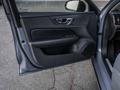 Used 2023 Volvo S60 B5 Plus w/ Climate Package image 22