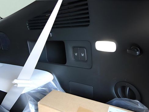 New 2026 Hyundai Ioniq 9 SEL image 35