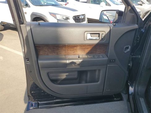 Used 2019 Ford Flex Limited image 22