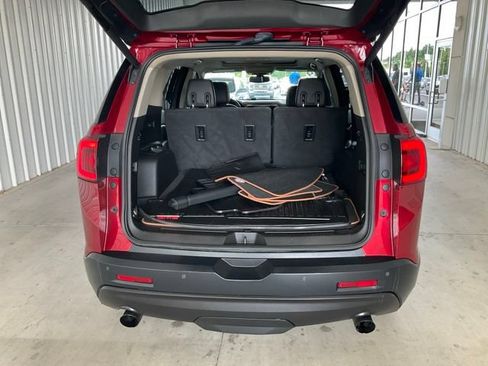Used 2019 GMC Acadia SLT AWD/4WD image 18