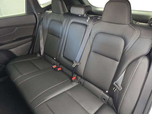 New 2026 Nissan Murano SL image 14