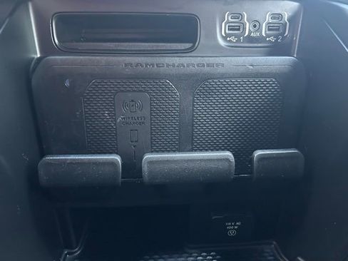 Used 2022 RAM 1500 Limited w/ Body-Colour Bumper Group image 36