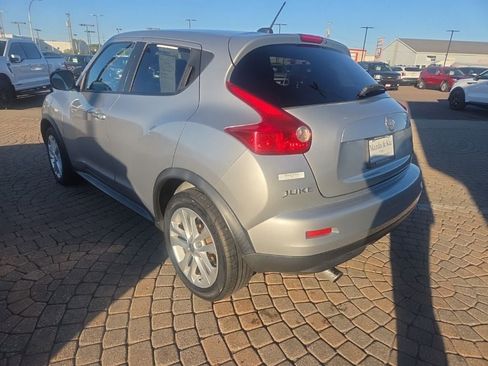 Used 2011 Nissan Juke SV image 7