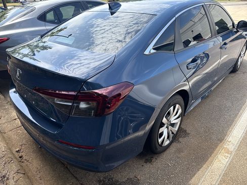 Used 2025 Honda Civic LX image 9