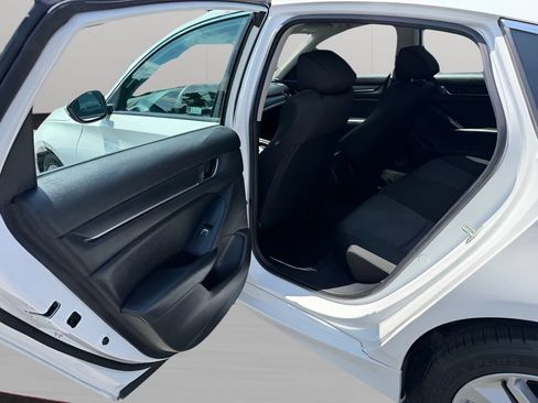 Used 2020 Honda Accord LX image 25