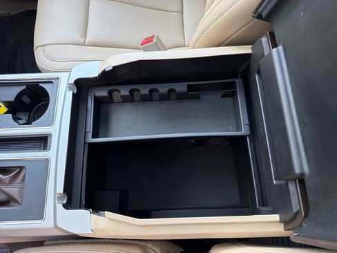 Used 2019 Ford F150 Lariat AWD/4WD image 25
