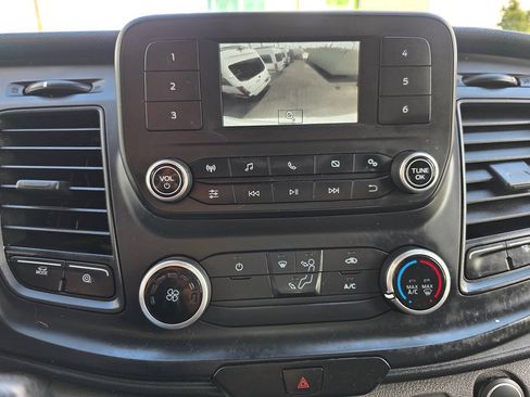 Used 2021 Ford Transit 250 Medium Roof AWD image 8