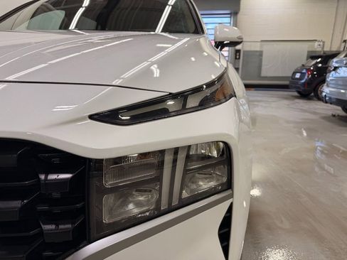 Used 2023 Hyundai Santa Fe SEL image 9