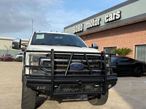 Used 2022 Ford F250 King Ranch w/ Chrome Package image 10