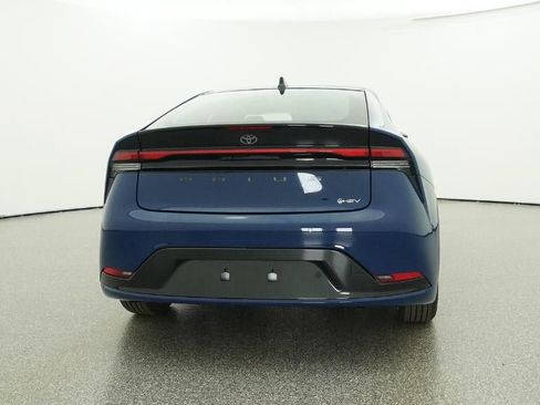 New 2026 Toyota Prius XLE image 23