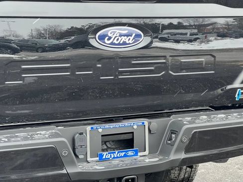 New 2025 Ford F150 Lightning XLT AWD/4WD image 7