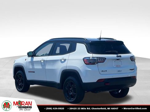 Used 2023 Jeep Compass Trailhawk w/ Trailhawk Convenience Group AWD/4WD image 4