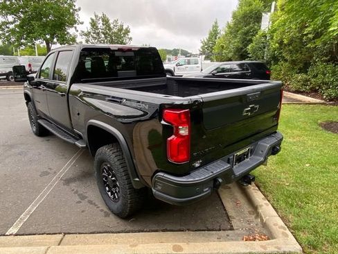 Used 2024 Chevrolet Silverado 2500 ZR2 w/ ZR2 Bison Edition AWD/4WD image 31