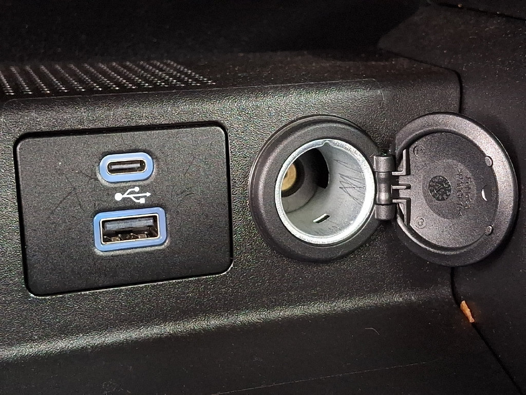 Used 2023 Ford Escape Active AWD/4WD image 26