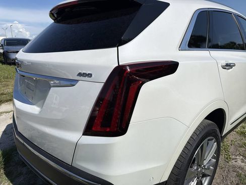 Used 2024 Cadillac XT5 Premium Luxury w/ Technology Package FWD image 11