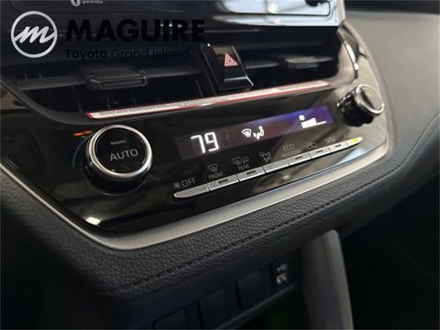 Used 2022 Toyota Corolla Cross LE image 18