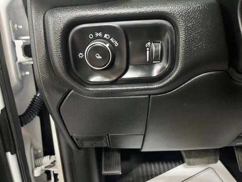 Used 2022 RAM 2500 Tradesman AWD/4WD image 13