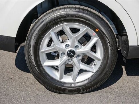 New 2025 Kia Soul S image 12