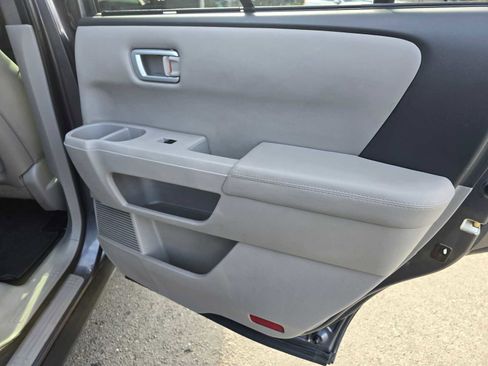 Used 2015 Honda Pilot Touring image 13