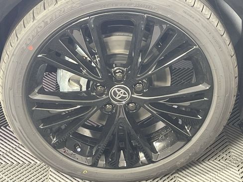 New 2026 Toyota Prius Plug-In Hybrid image 9