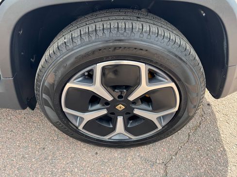 Used 2022 Rivian R1T Adventure image 21