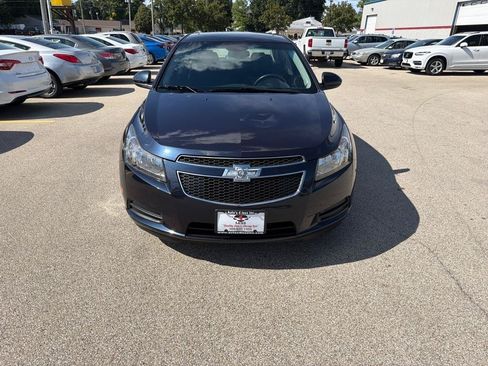 Used 2014 Chevrolet Cruze LT w/ All-Star Edition FWD image 3