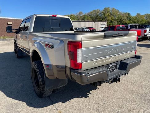 Used 2017 Ford F350 King Ranch w/ King Ranch Ultimate Package image 3