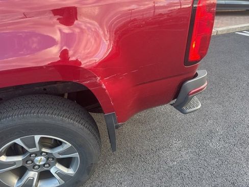 Used 2018 Chevrolet Colorado Z71 image 4