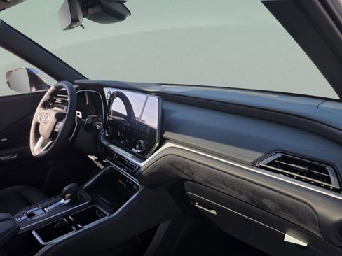 New 2026 Lexus TX 350 AWD image 25