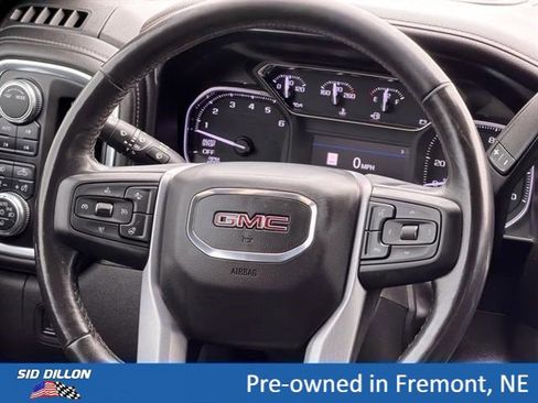 Used 2021 GMC Sierra 1500 SLT w/ SLT Premium Plus Package AWD/4WD image 9