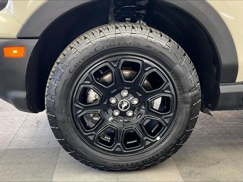 Used 2025 Ford Bronco Sport Badlands AWD/4WD image 8