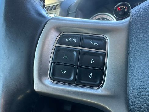 Used 2017 RAM 1500 Laramie w/ Convenience Group AWD/4WD image 30