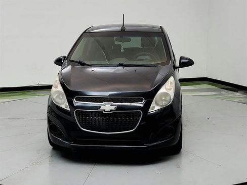 Used 2013 Chevrolet Spark LT image 2