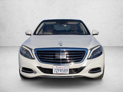 Used 2017 Mercedes-Benz S 550 Sedan image 2