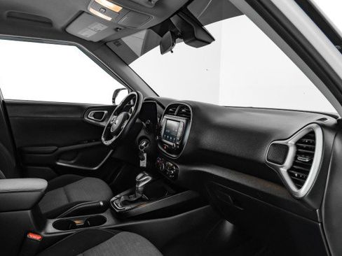 Used 2020 Kia Soul GT-Line image 8