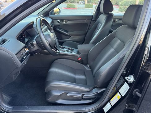 Used 2025 Honda Civic Sport image 27